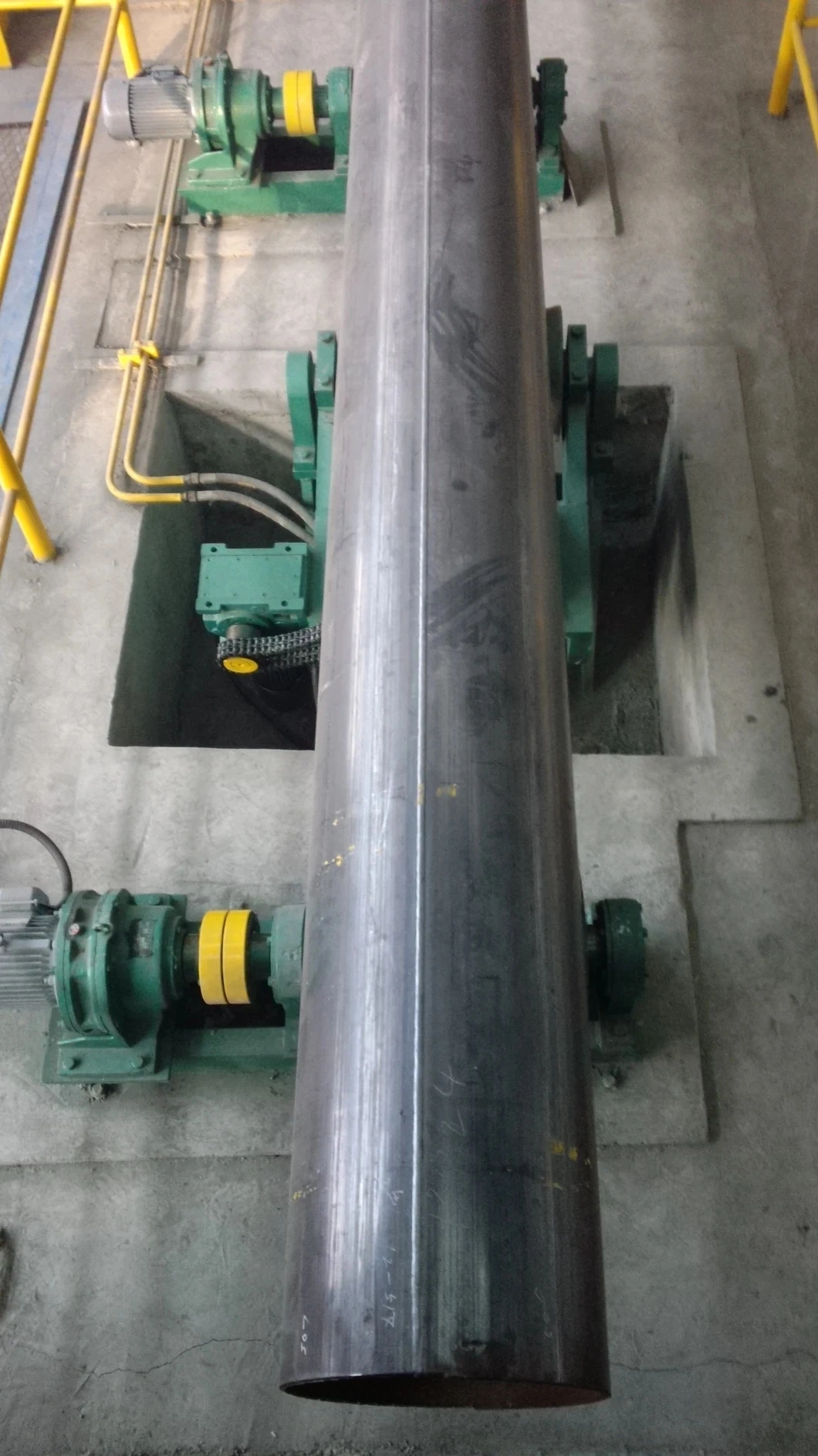 China Factory 711mm LSAW Weld Steel Pipe